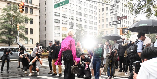 Street Style - New York Fashion Week September 2018 - Day 8