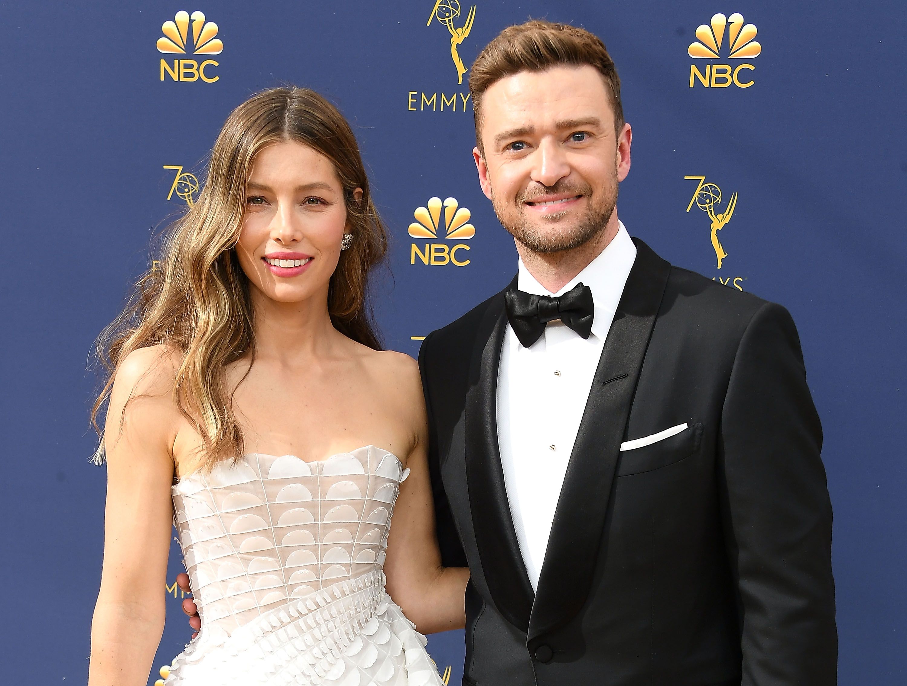 Jessica biel emmy dress best sale