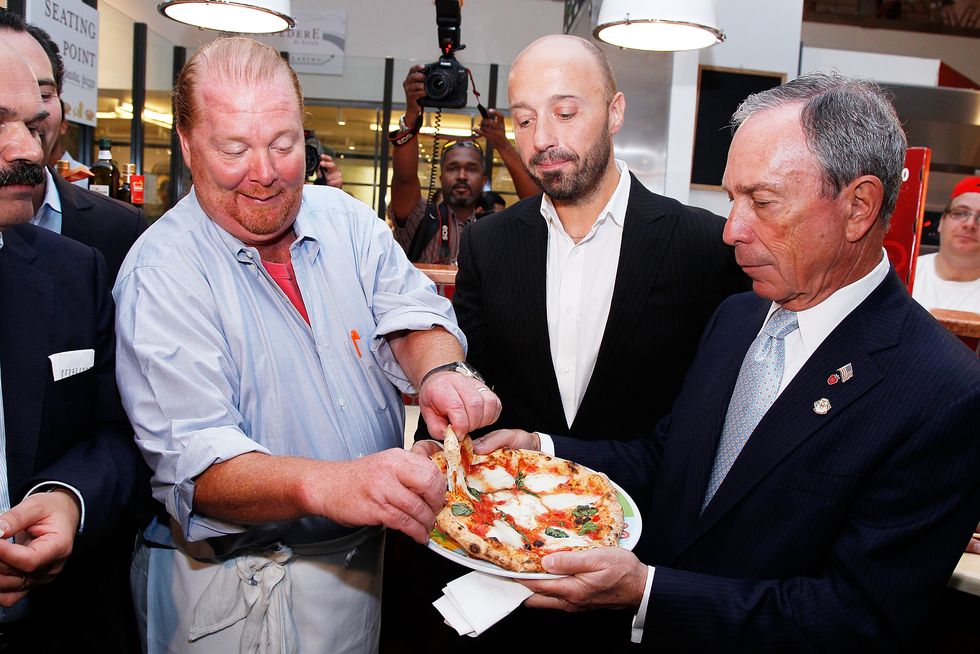 Who Is Mario Batali Chef Accused Of Sexual Harassment 10 Things To Know About Mario Batali 4639