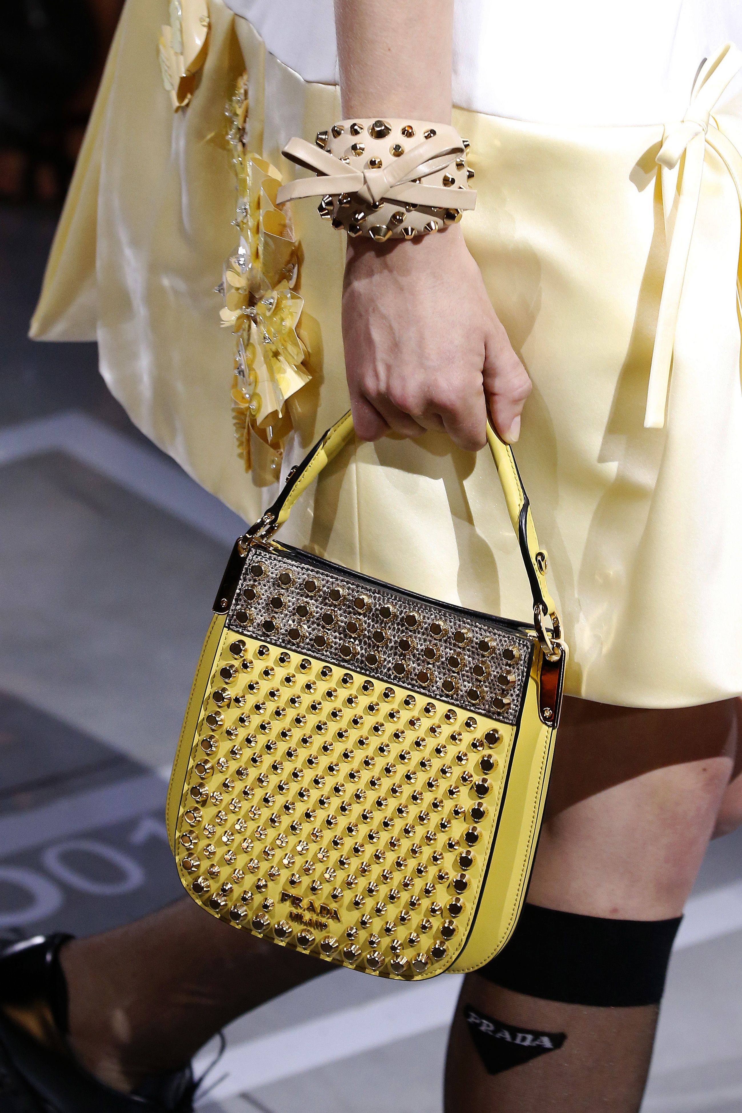 Everyone carried this brand's bags around Milan during fashion week -  LaiaMagazine