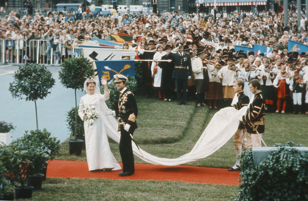 king carl gustaf xvi of sweden marries silvia sommerlath at stockholm cathedral on june 19, 1976 photo by keystonegetty images