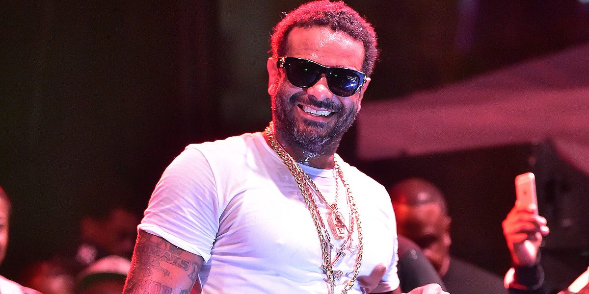 Джим джей. Jim Jones рэпер. Джим Джонс (рэпер) 2022. Джим Джонс проповедник. Джонс, Джим фото.