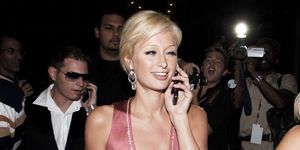 paris-hilton-bedazzeled-phones-early-2000s