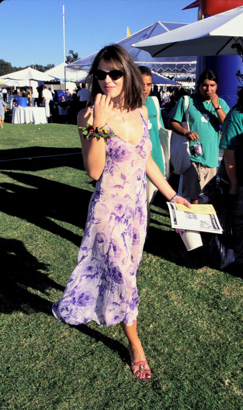 elizabeth hurley during 7th annual enviromental media awards at will rogers park in pacific palisades, california, united states photo by sgranitzwireimage