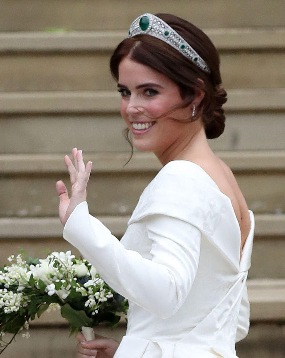 Princess Eugenie's Royal Wedding Hair Compared to Meghan Markle's ...