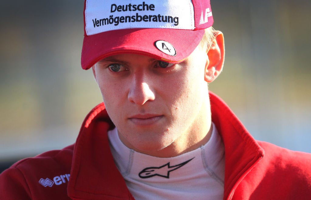 Ferrari cappellino Schumacher 2000 Deutsche Vermogensberatung