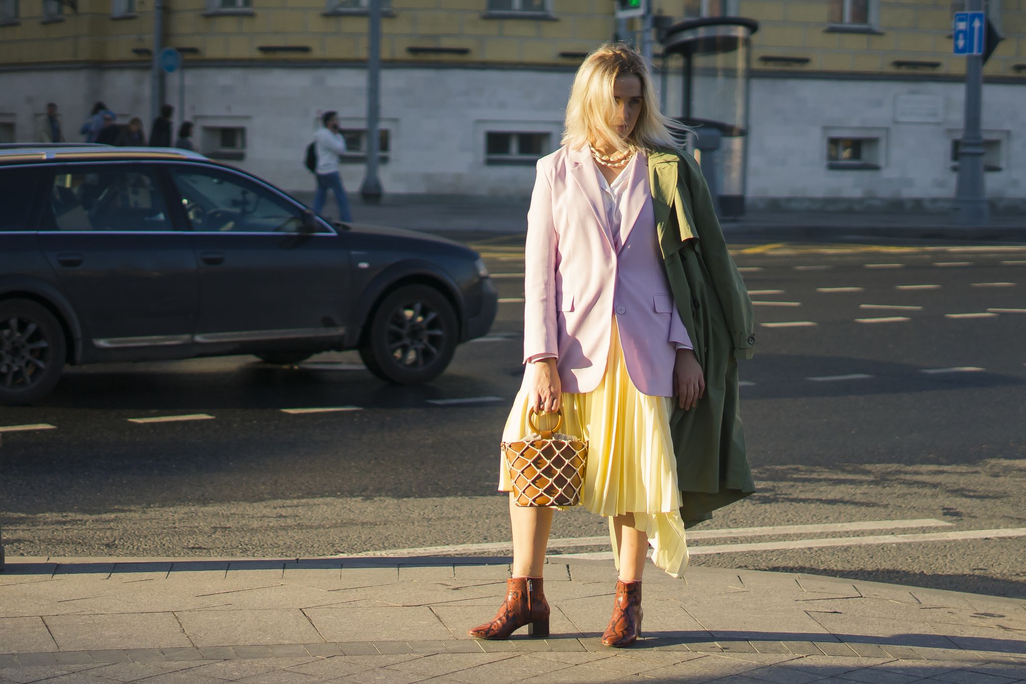 street style lilac blazer yellow skirt