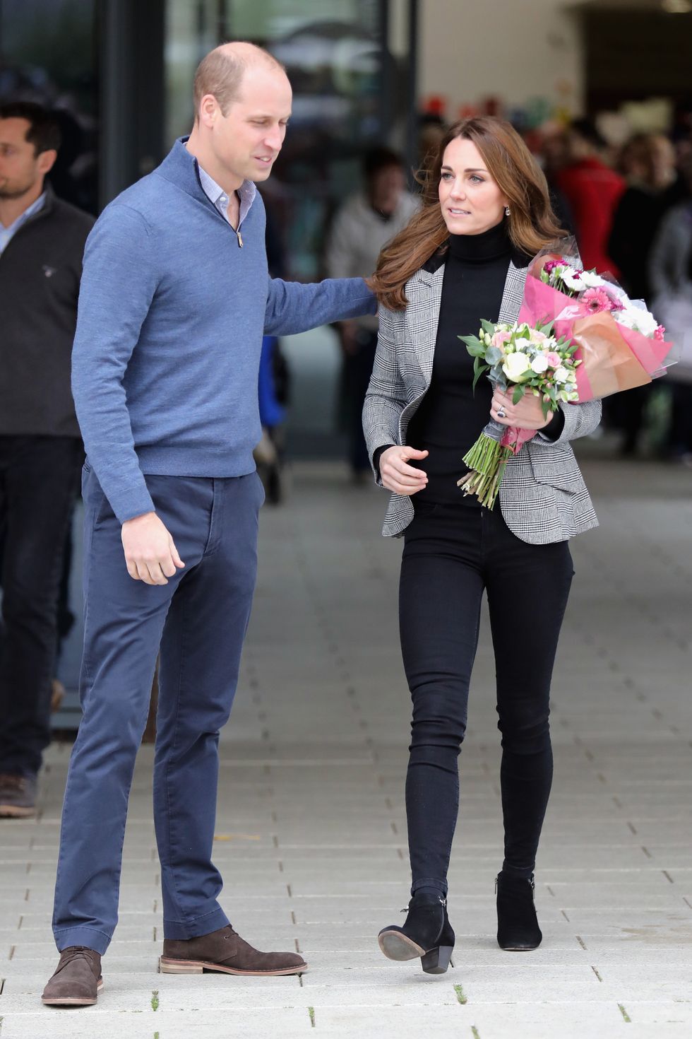 Kate Middleton and Prince William - PDA Moments
