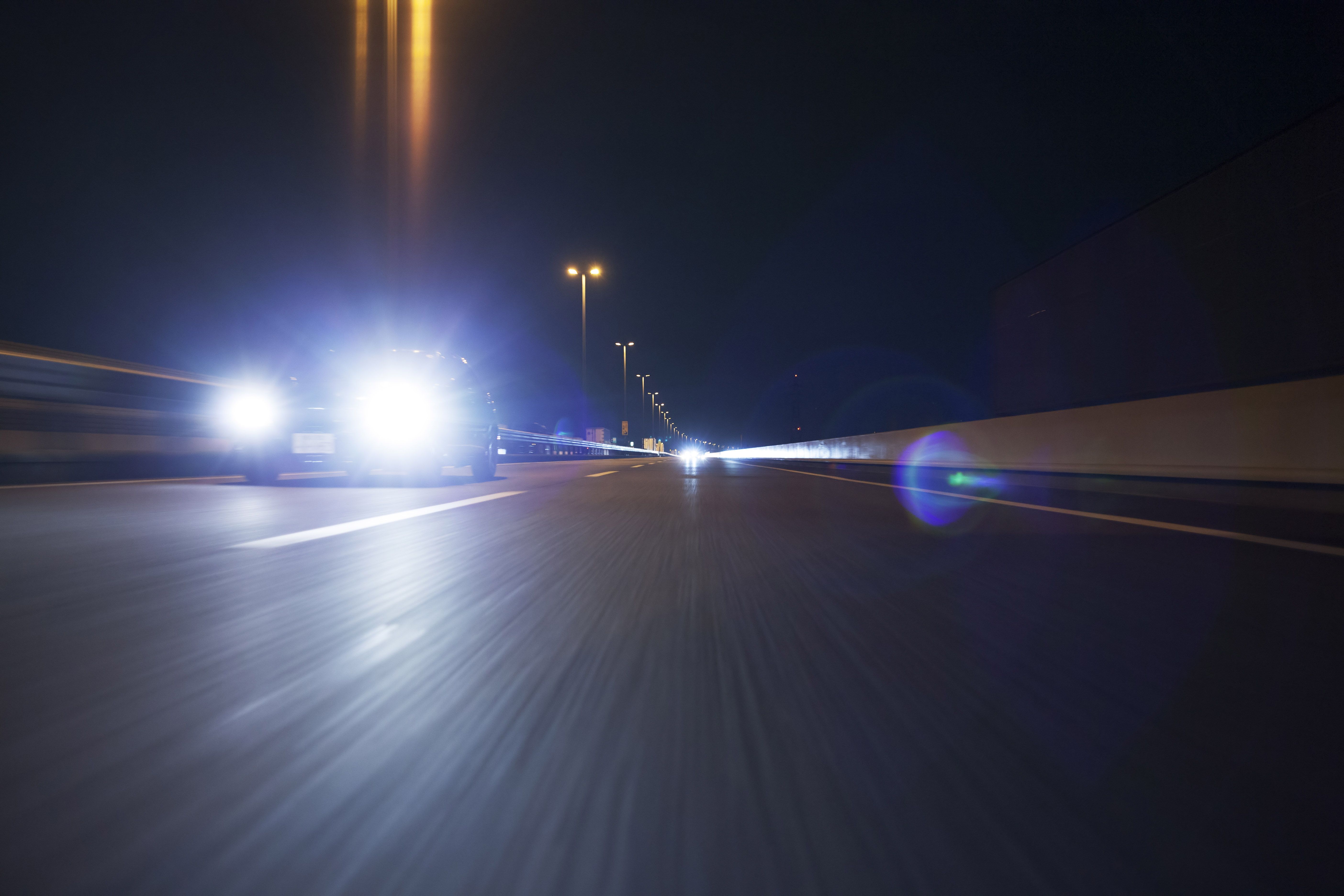 Dos and Don'ts for Safe Night Driving
