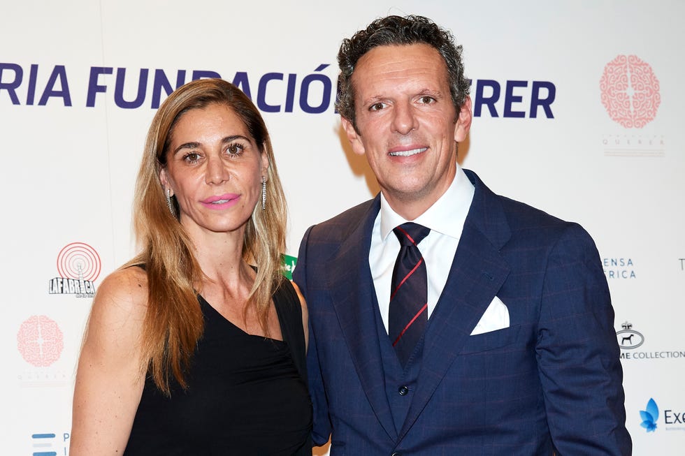 Joaquin prat y su mujer