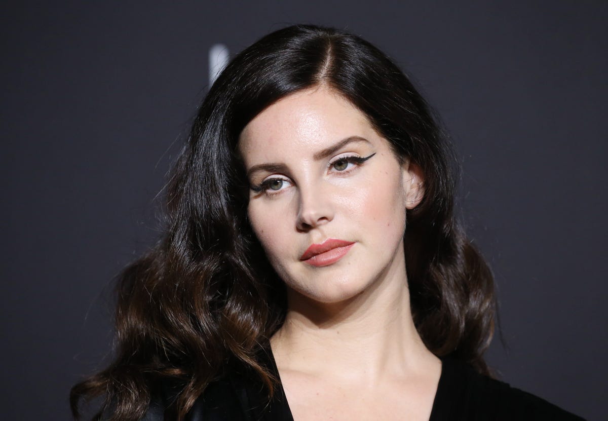 Lana Del Rey Criticized by Kehlani & Tinashe for Instagram Posts