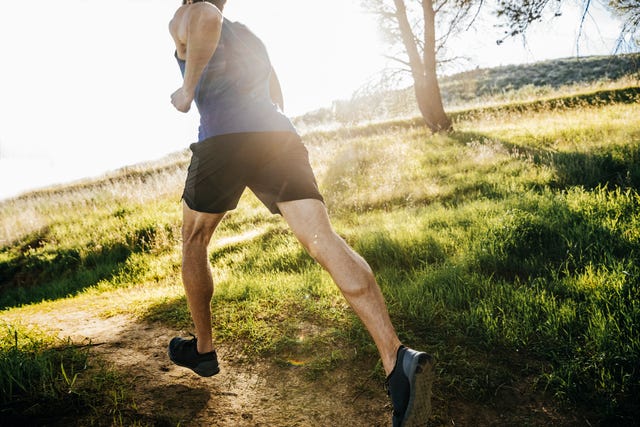 hombre, running