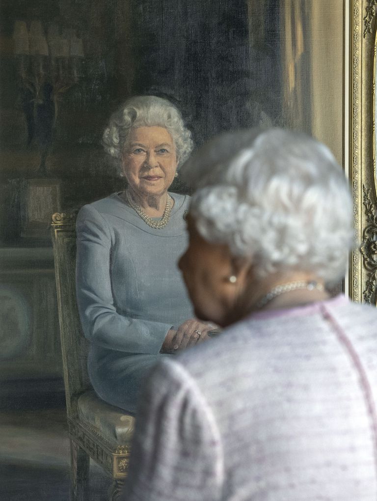 Queen Elizabeth II Sends a Hidden Message in Her New Portrait