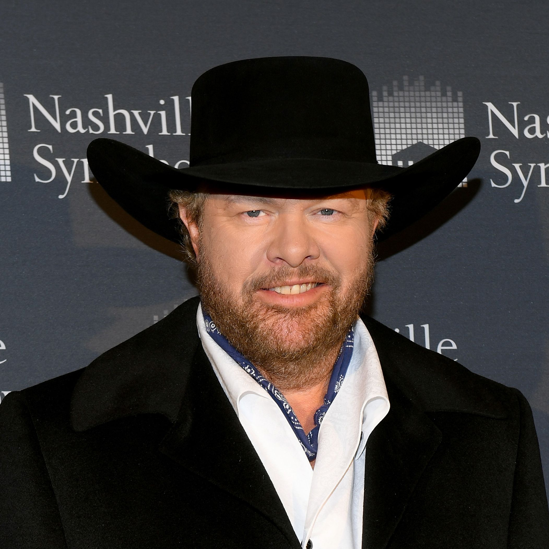 Country's Toby Keith will be singing for the soldiers