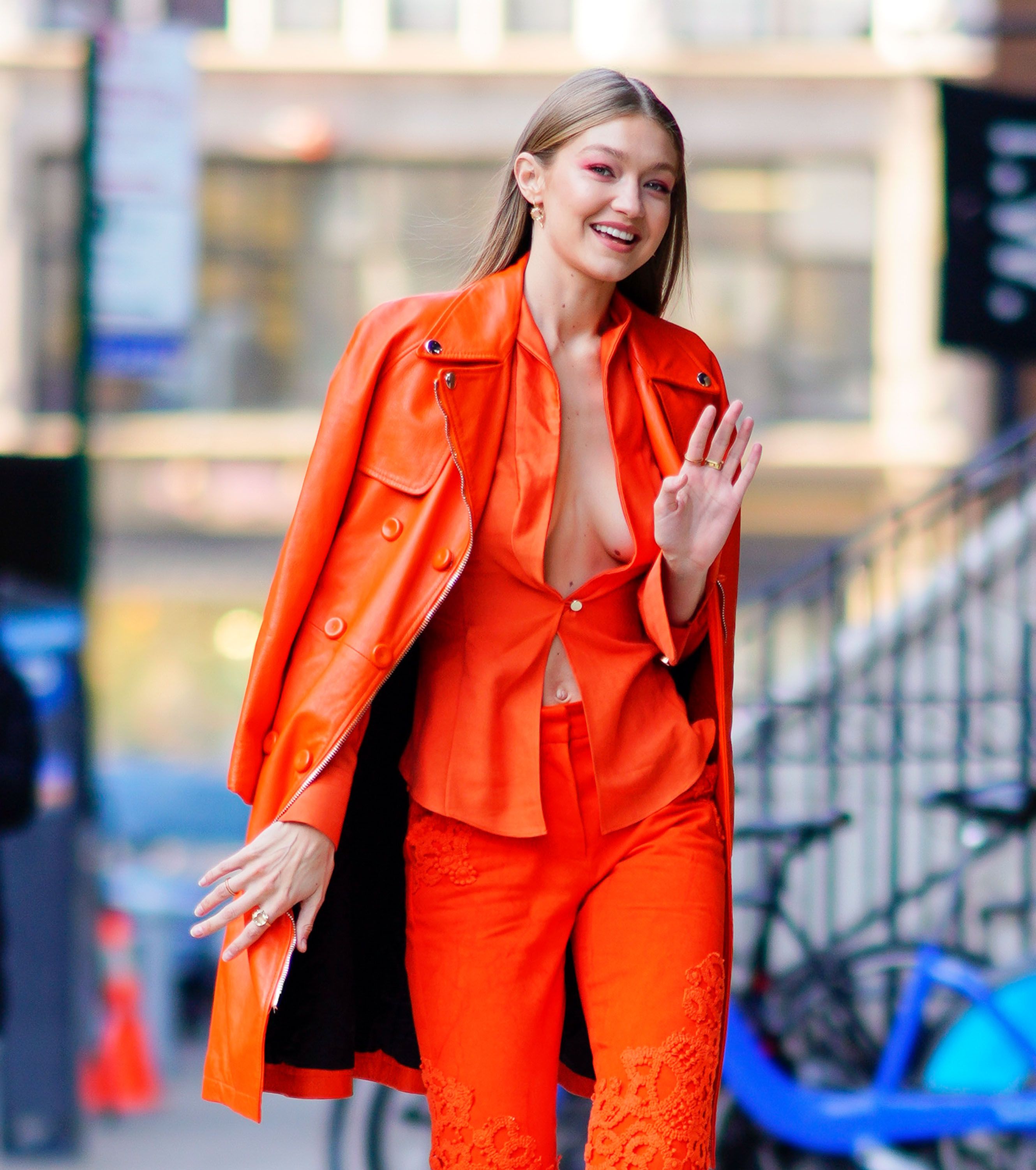 Gigi Hadid Out in Soho January 5, 2016 – Star Style