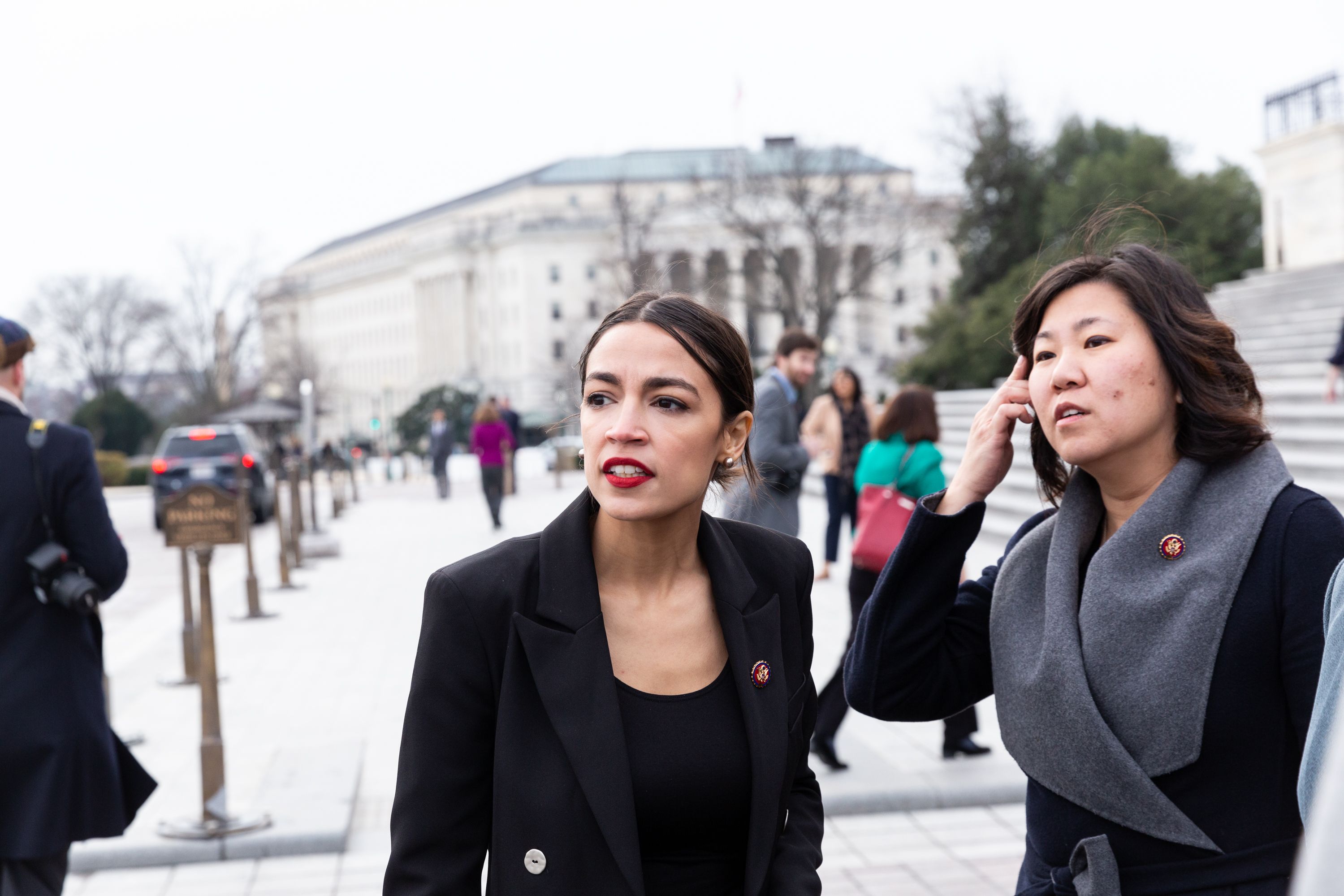 aoc lipstick berry