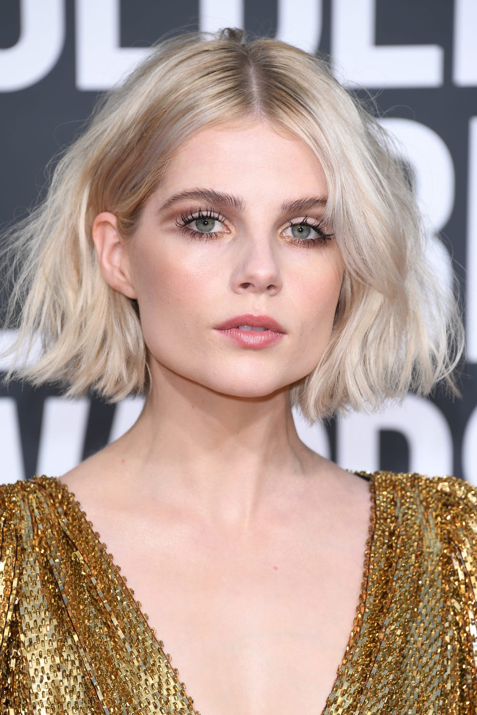 Lucy Boynton Makeup - 26 Times The Actress Gave Us Makeup Inspiration