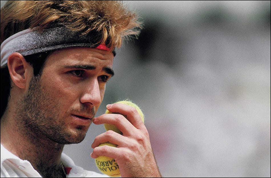 Agassi al Roland-Garros a Parigi, nel 1990.