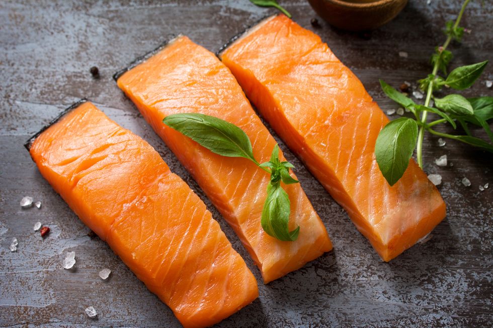 Smoked salmon, Fish slice, Salmon, Food, Salmon, Dish, Fish, Cuisine, Lox, Salmon-like fish, 