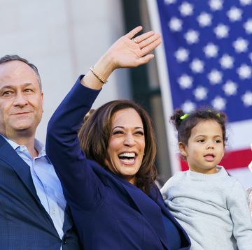 oakland, ca   january 27 us senator kamala harris d ca waves to her supporters with her husband, douglas emhoff and her niece, amara ajagu, 2, during her presidential campaign launch rally in frank h ogawa plaza on january 27, 2019, in oakland, california twenty thousand people turned out to see the oakland native launch her presidential campaign in front of oakland city hall photo by mason trincagetty images