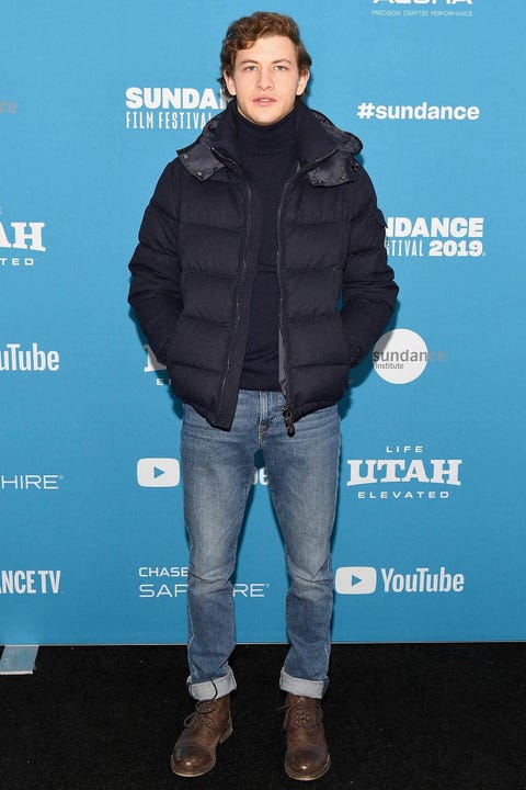 Clothing, Outerwear, Premiere, Jacket, Footwear, Denim, Shoe, Carpet, Electric blue, Flooring, 