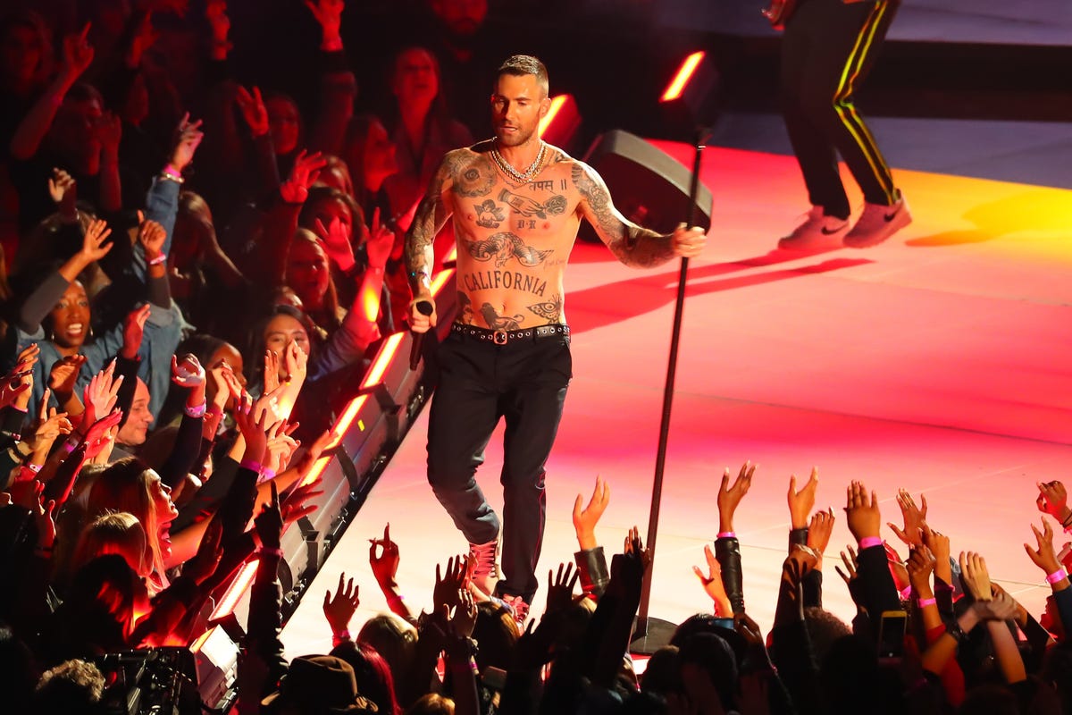 Super Bowl 2019 halftime show: Why Adam Levine's shirt looks like