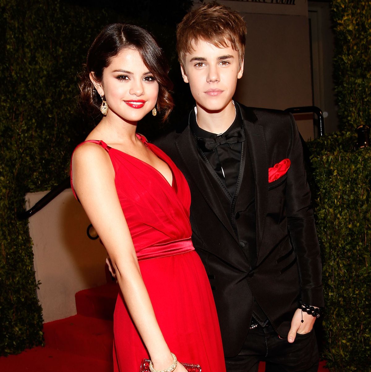 west hollywood, ca   february 27  actress selena gomez and musician justin bieber attend the 2011 vanity fair oscar party hosted by graydon carter at the sunset tower hotel on february 27, 2011 in west hollywood, california  photo by christopher polkvf11getty images for vanity fair
