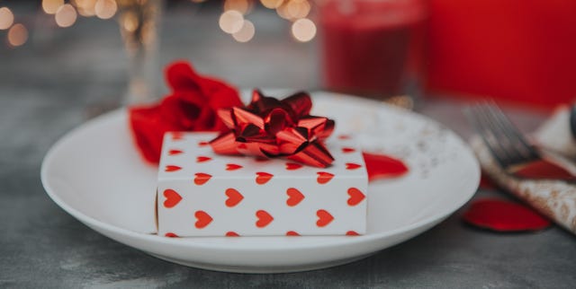 Valentines day table place setting