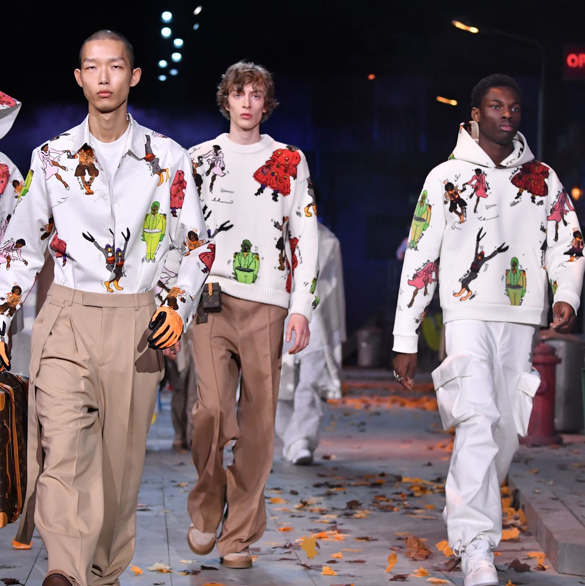 Virgil Abloh's Fall 2019 Collection for Louis Vuitton Men's Was a Colorful  Tribute to Michael Jackson