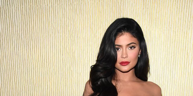 Kylie Jenner Goes Full-On Designer in a Versace Robe & Louis Vuitton  Slippers