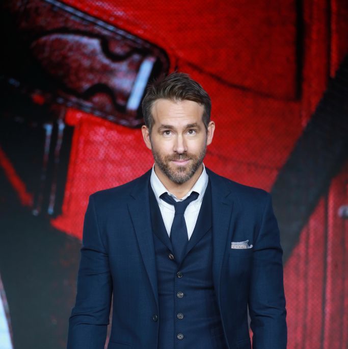 Ryan Reynolds For Armani - How He Thinks Guys Should Apply Cologne