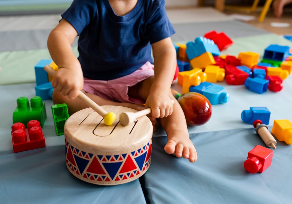 The Universal Interpretation of Sung Music: Insights from the Mentawai and Worldwide Cultures