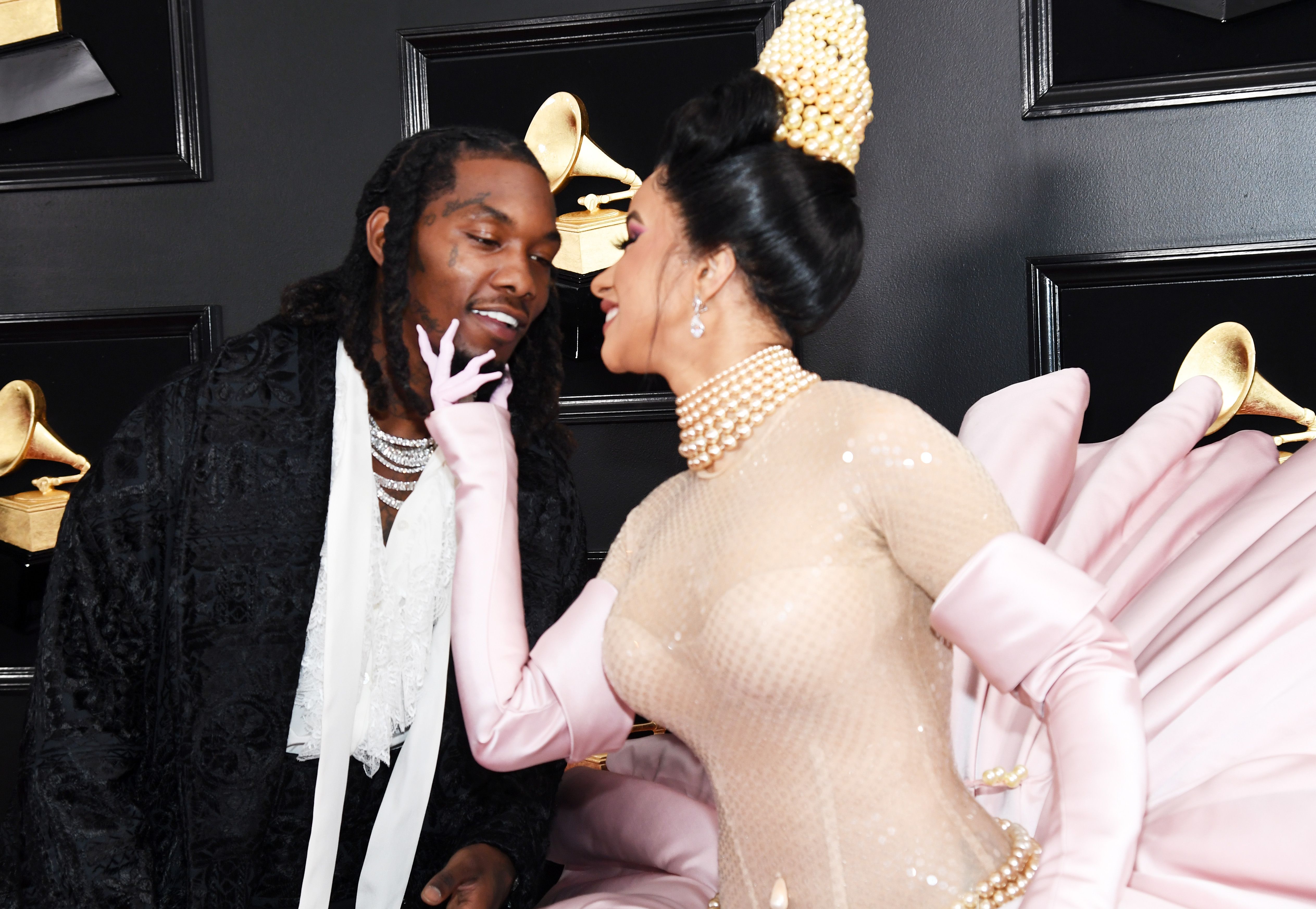 Cardi B and Offset Share Major PDA Moment on Grammys Red Carpet