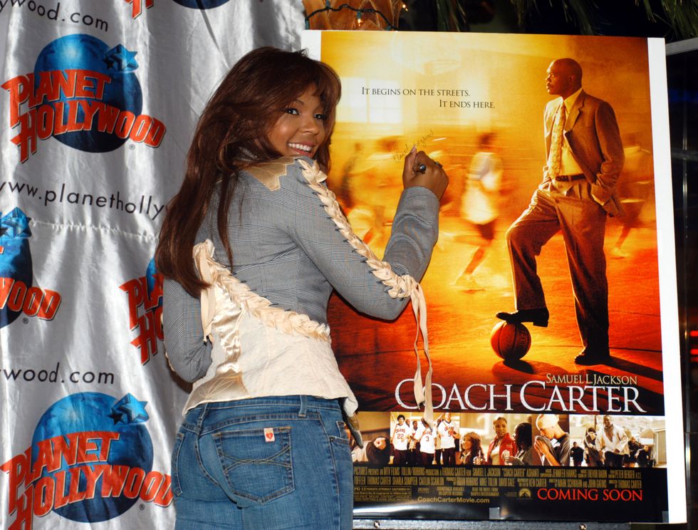 ashanti during ashanti presents memorabilia from her new movie coach carter to planet hollywood at planet hollywood in new york city, new york, united states photo by carley margolisfilmmagic