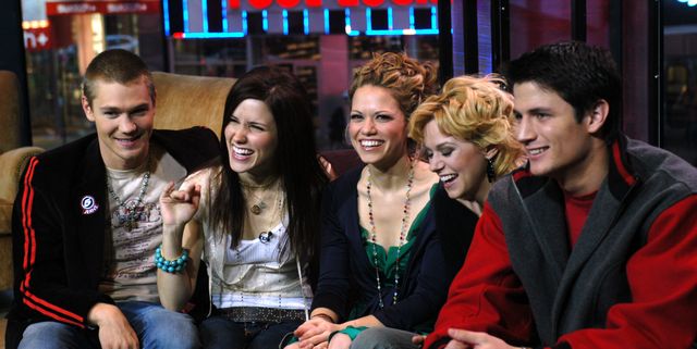 One Tree Hill Cast Reunites at Beloved Fan Convention