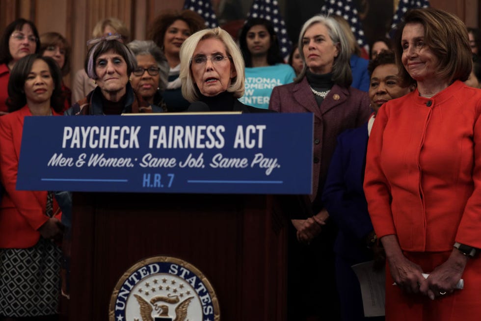 gender pay gap lily ledbetter