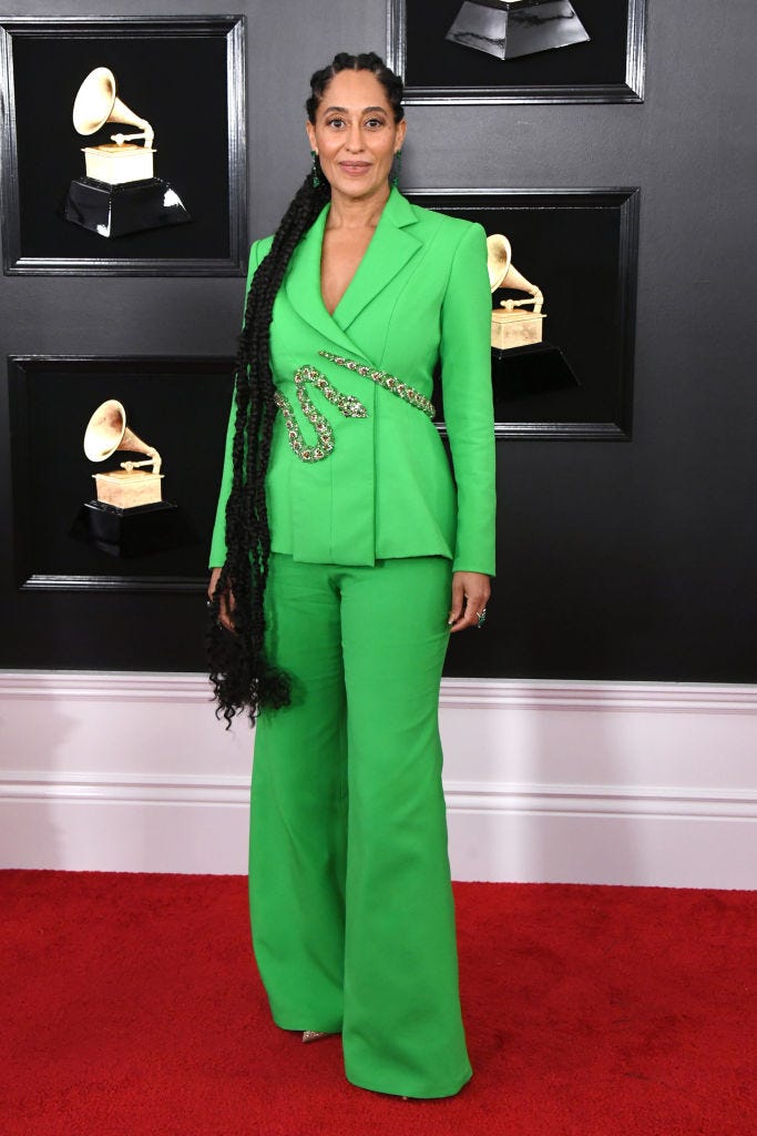 Red carpet, Carpet, Green, Clothing, Flooring, Suit, Pantsuit, Formal wear, Fashion, Dress, 