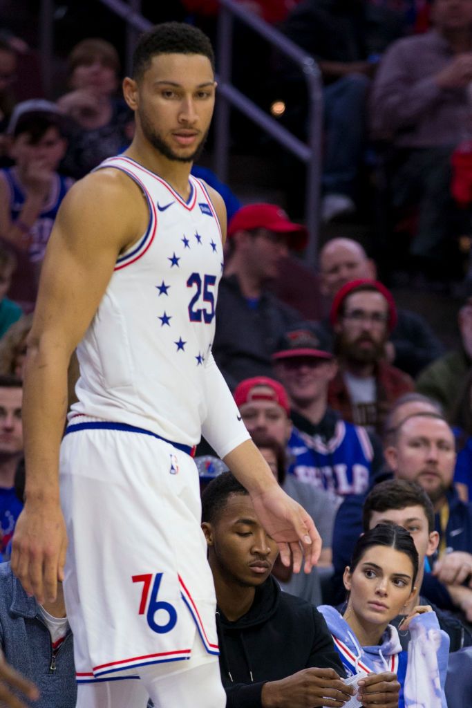 Kendall Jenner wears Ben Simmons' jersey to 76ers-Pacers game