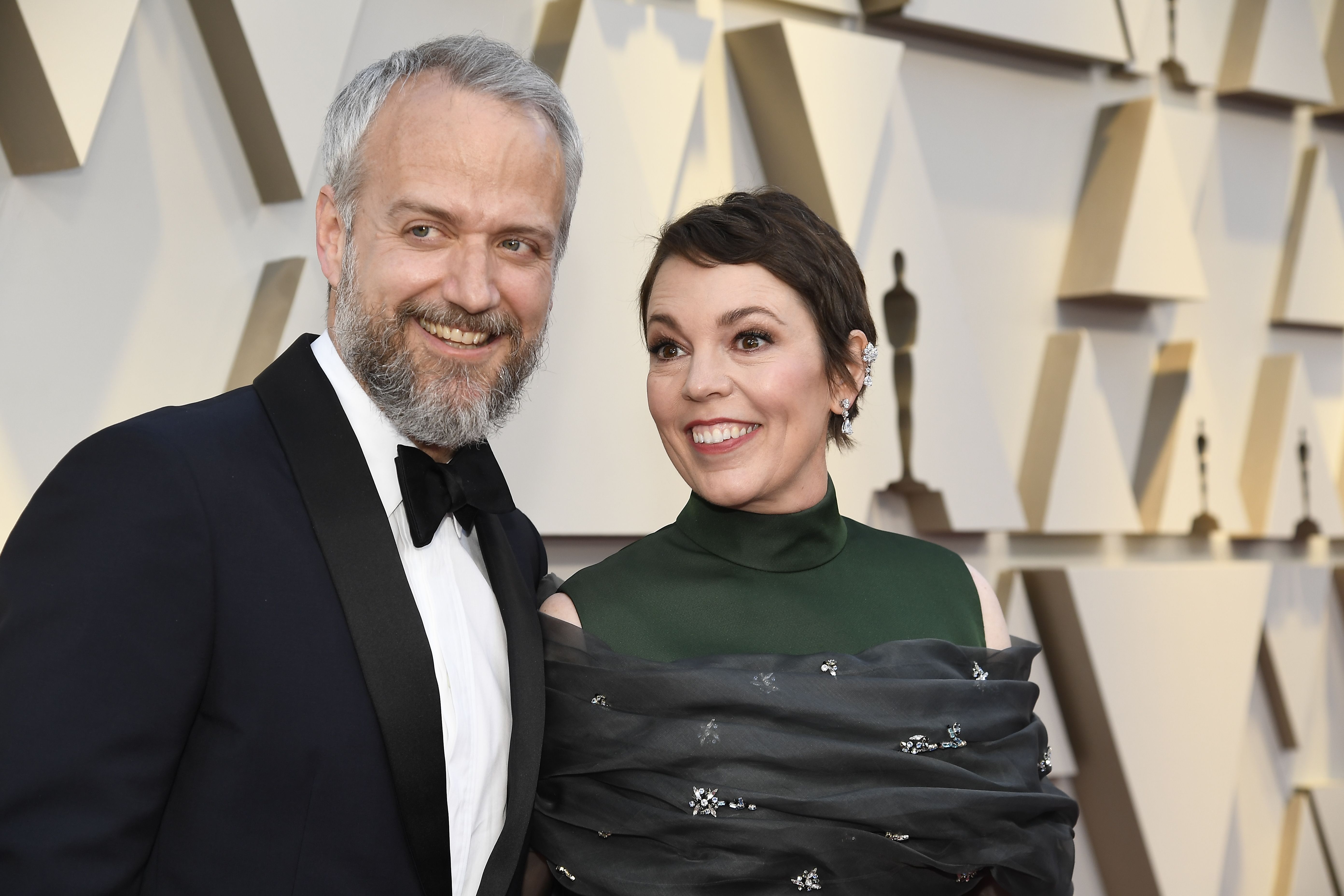 Who Is Olivia Colman's Husband, Ed Sinclair? - 'The Crown' Star's ...