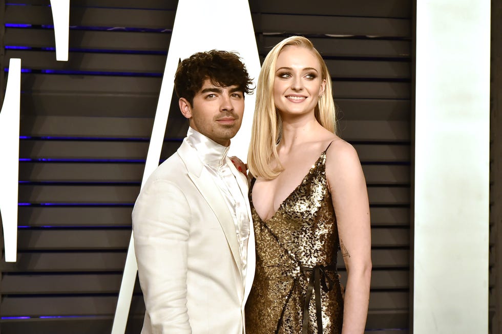 beverly hills, california february 24 joe jonas and sophie turner attend the 2019 vanity fair oscar party at wallis annenberg center for the performing arts on february 24, 2019 in beverly hills, california photo by david crottypatrick mcmullan via getty images