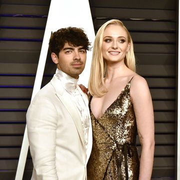 beverly hills, california february 24 joe jonas and sophie turner attend the 2019 vanity fair oscar party at wallis annenberg center for the performing arts on february 24, 2019 in beverly hills, california photo by david crottypatrick mcmullan via getty images