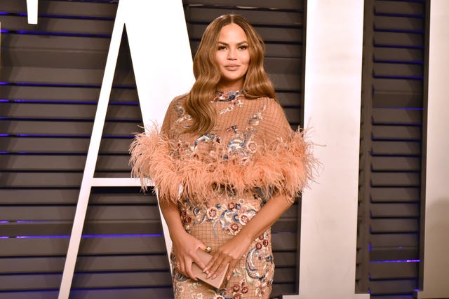 beverly hills, california   february 24 chrissy teigen attends the 2019 vanity fair oscar party at wallis annenberg center for the performing arts on february 24, 2019 in beverly hills, california photo by david crottypatrick mcmullan via getty images