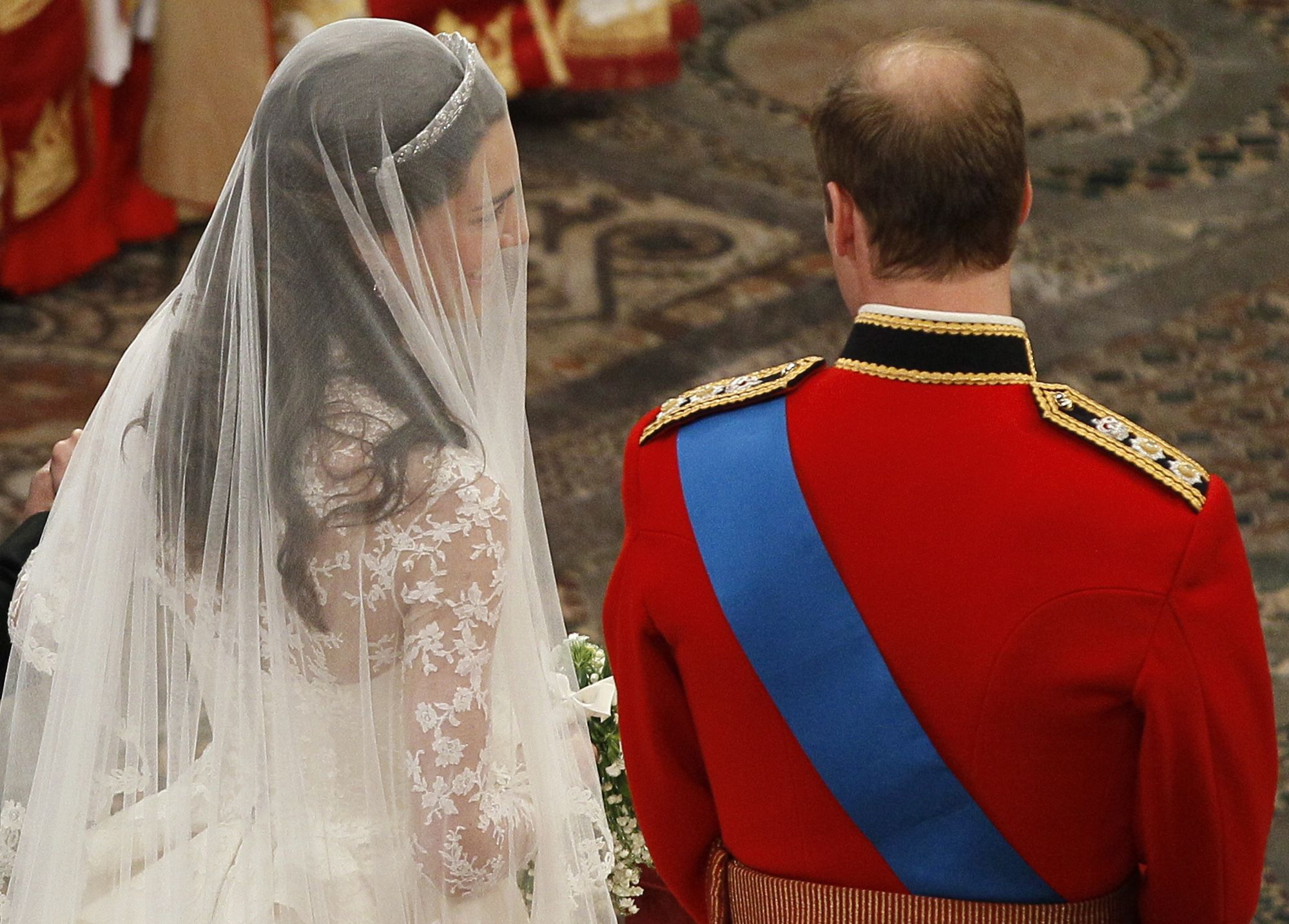 Prince william wedding on sale dress