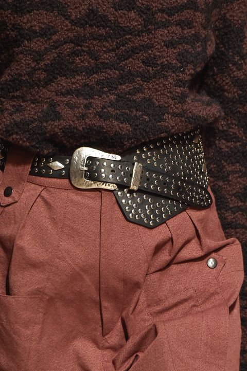 Brown, Outerwear, Fashion accessory, Beige, Buckle, Belt, Pocket, 