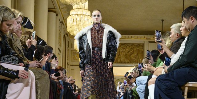 See Every Look from the Dior Couture Fall 2019 Collection
