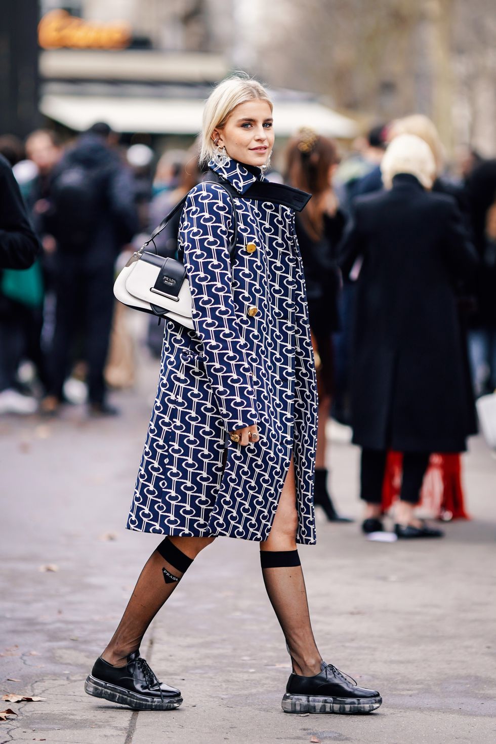 Street Style - Paris Fashion Week Womenswear Fall/Winter 2019/2020 : Day Six