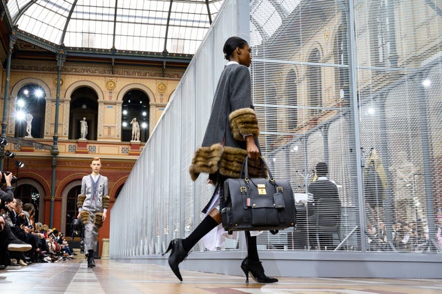 Thom Browne : Runway - Paris Fashion Week Womenswear Fall/Winter 2019/2020