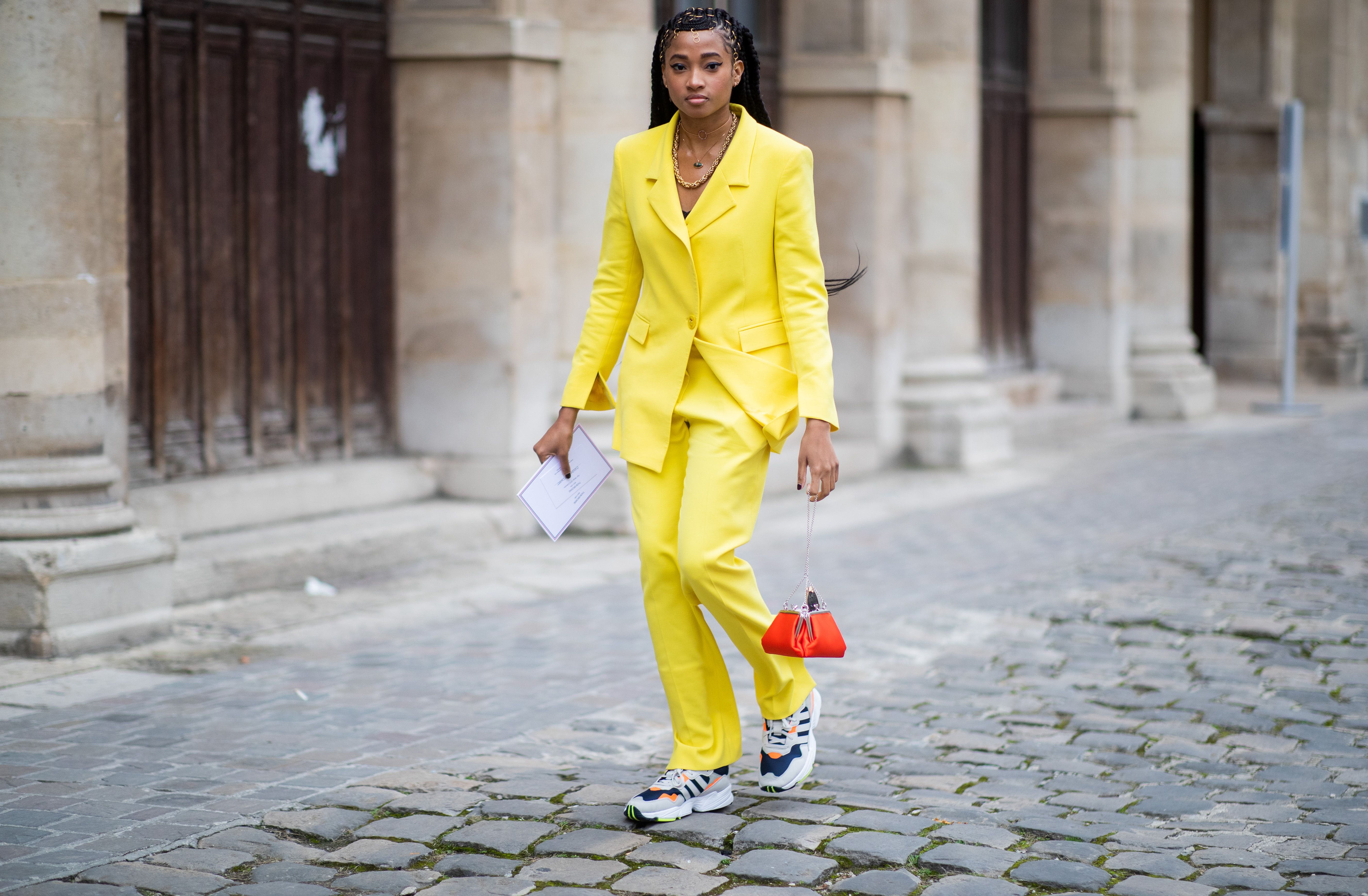 Athleisure & Workout Outfit Ideas, The Girl in the Yellow Dress