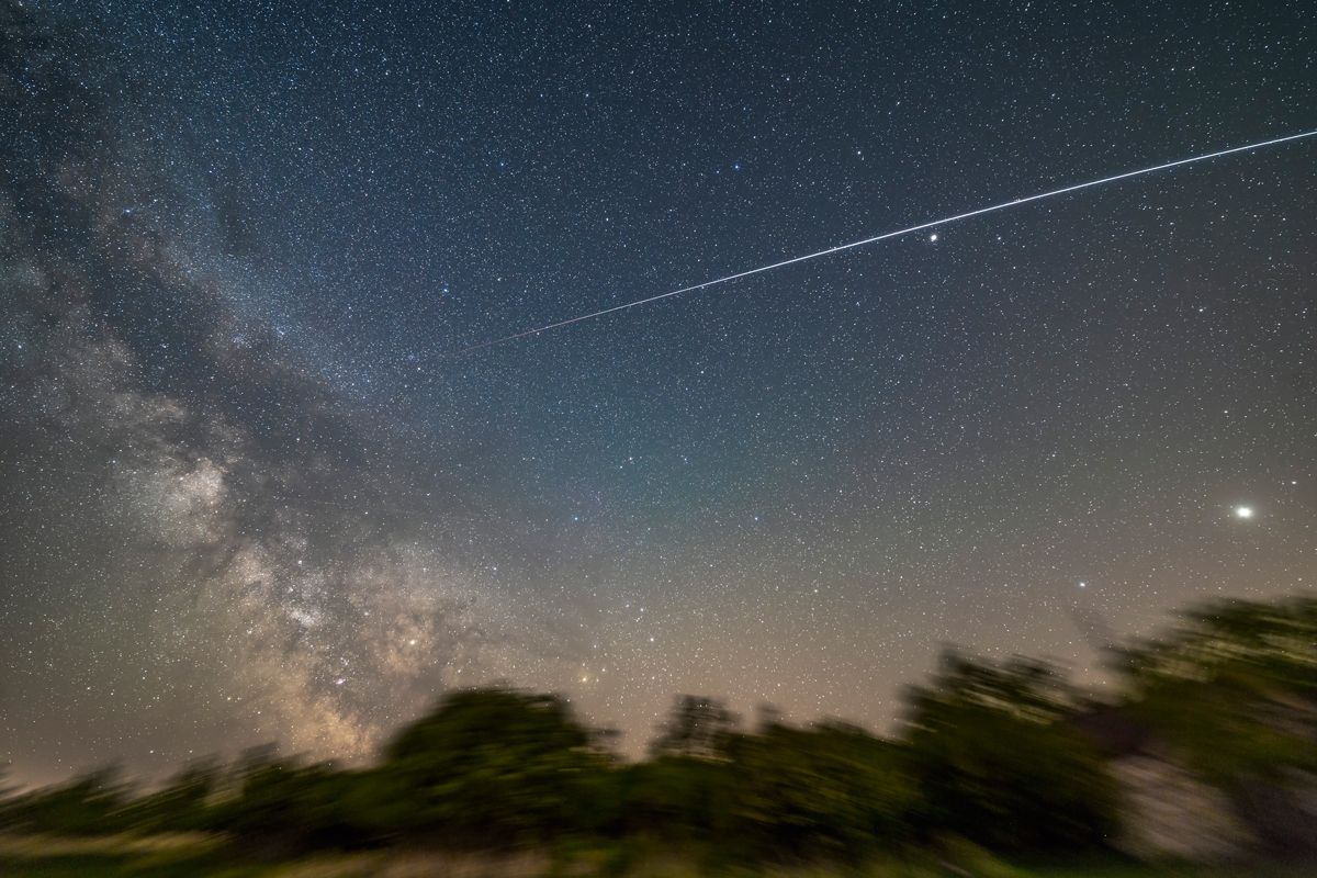 ブルームーン（満月）】2020年10月31日夜の天体・星に注目