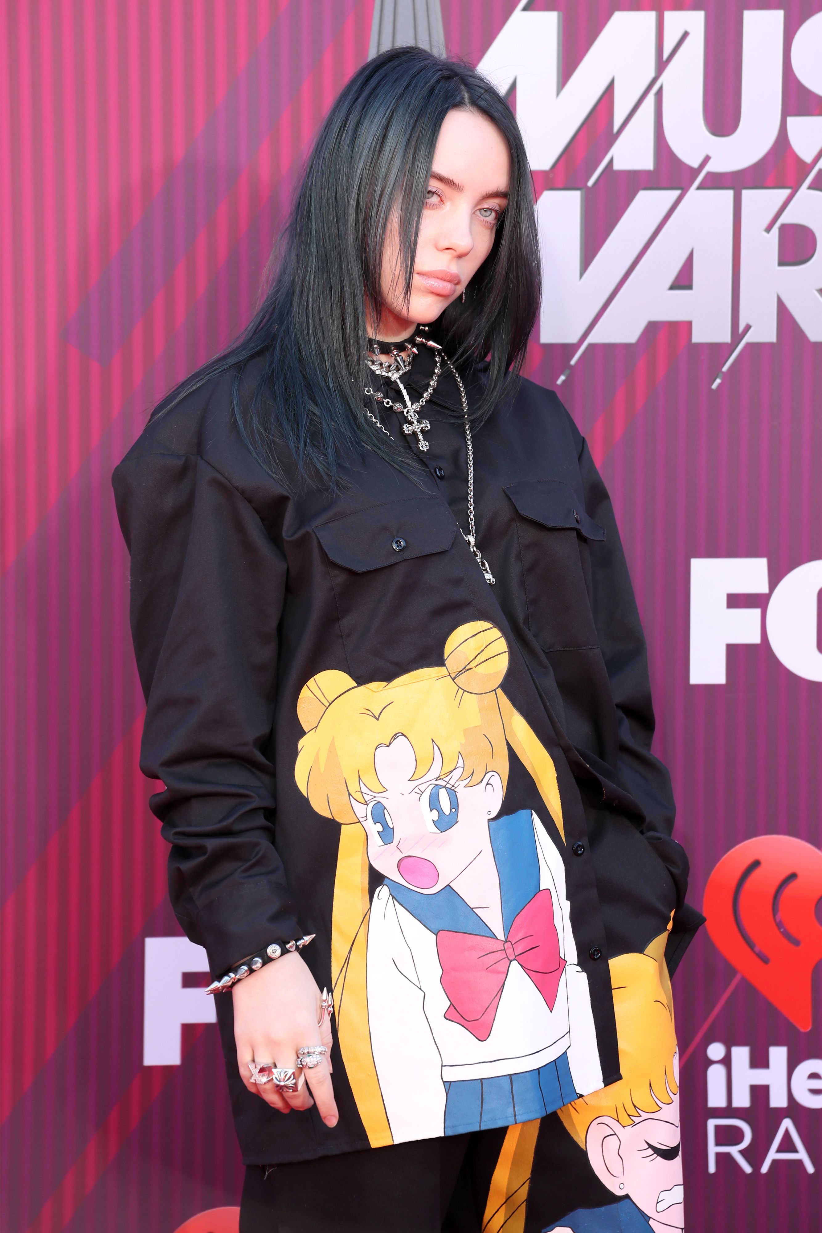 BILLIE EILISH  Billie Billie eilish Blue hair